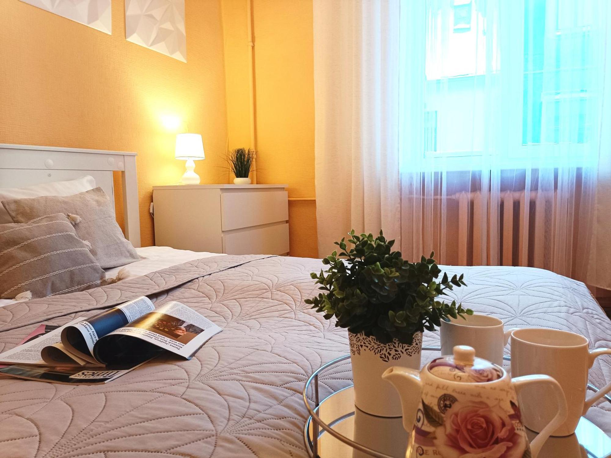 Spacious Old Town Family Peachy 2 Bedrooms Apartment, Nearby The Riga Presidential Castle المظهر الخارجي الصورة